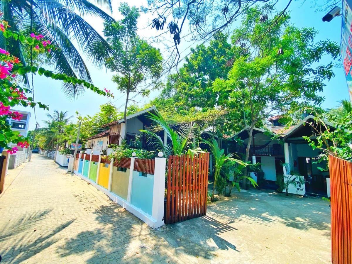 Beach Wave Hotel Baía de Arugam Exterior foto