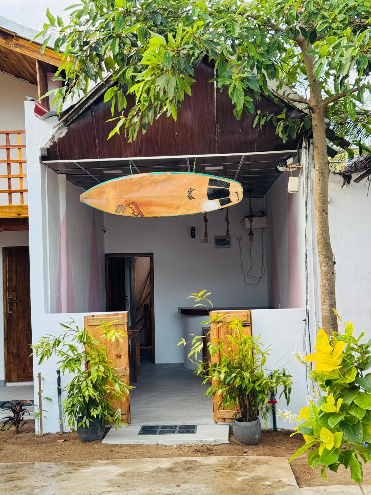Beach Wave Hotel Baía de Arugam Exterior foto