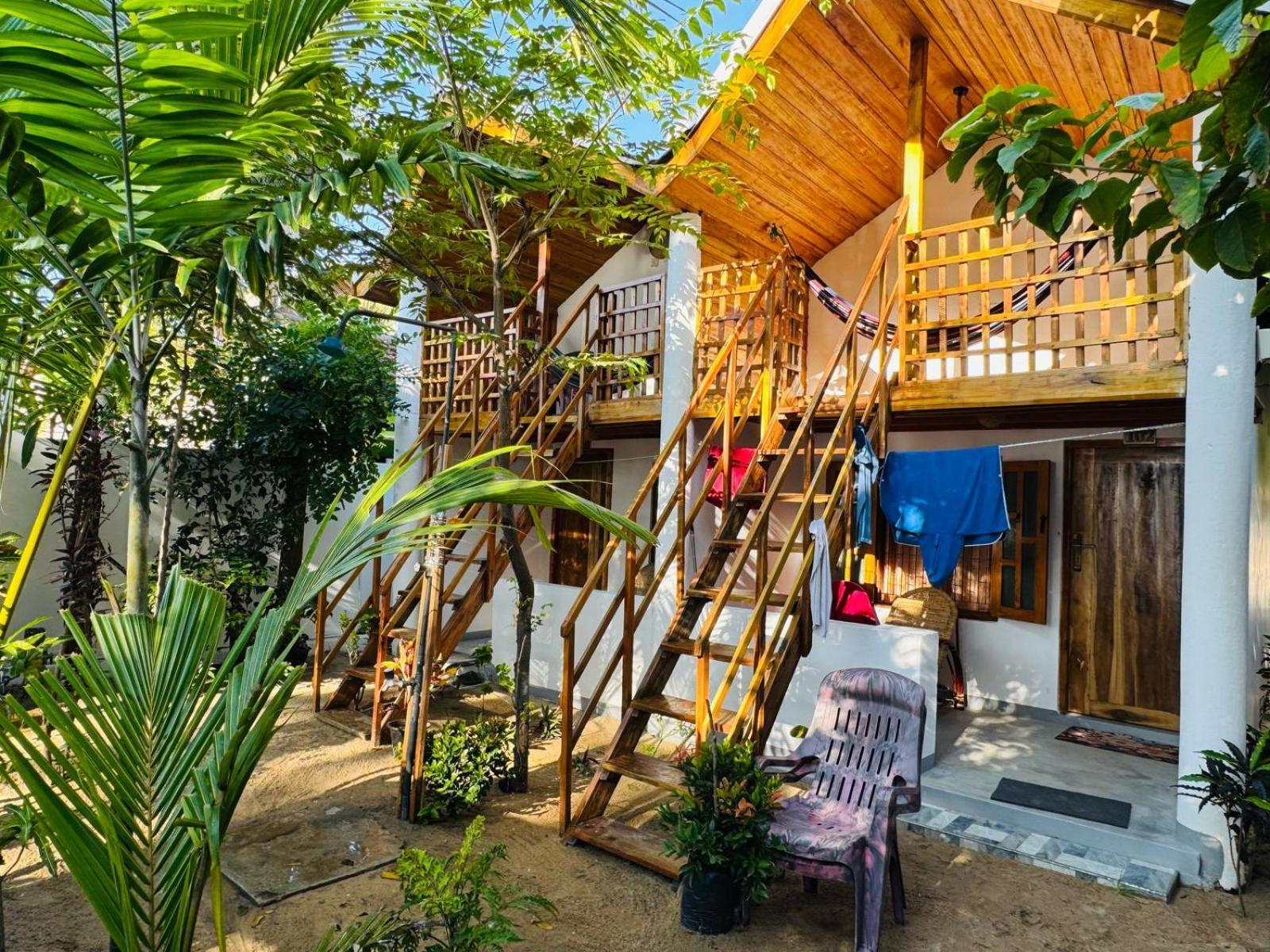 Beach Wave Hotel Baía de Arugam Exterior foto
