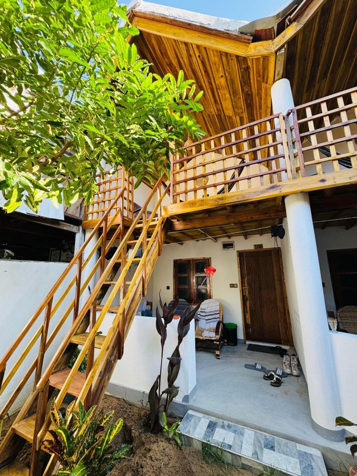 Beach Wave Hotel Baía de Arugam Exterior foto