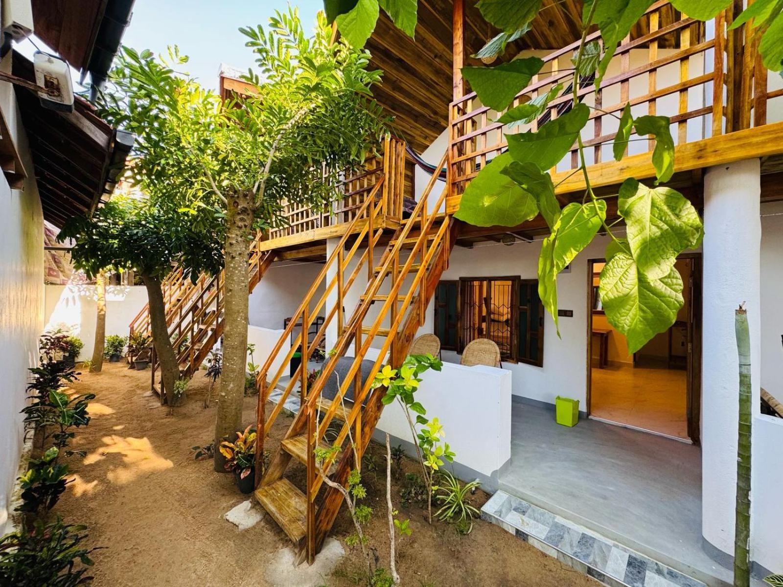 Beach Wave Hotel Baía de Arugam Exterior foto
