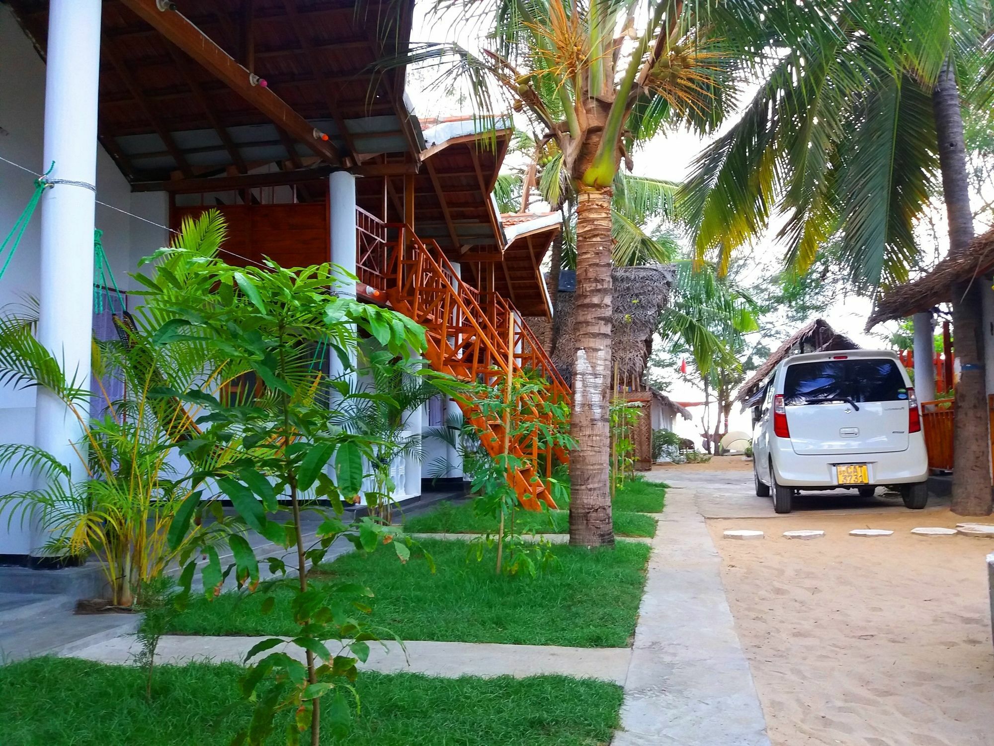 Beach Wave Hotel Baía de Arugam Exterior foto